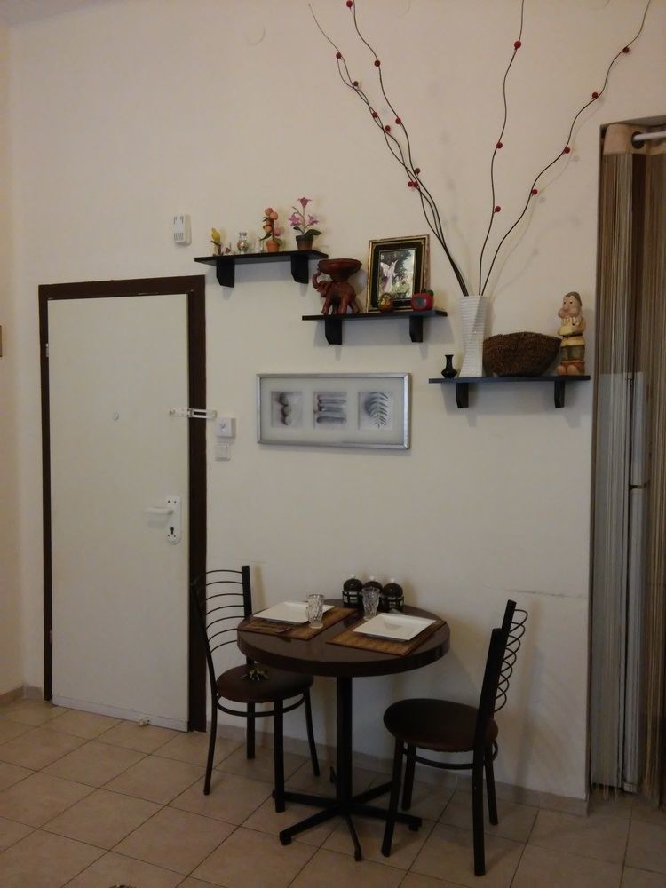 Guest House Orlihome Хайфа Екстериор снимка