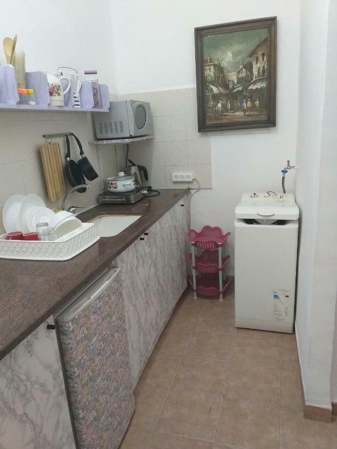 Guest House Orlihome Хайфа Екстериор снимка
